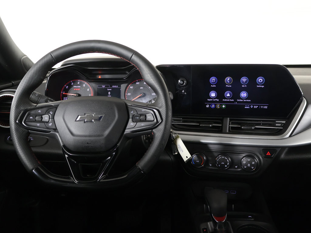 Used 2025 Chevrolet Trax RS w/ Driver Confidence Package FWD image 30