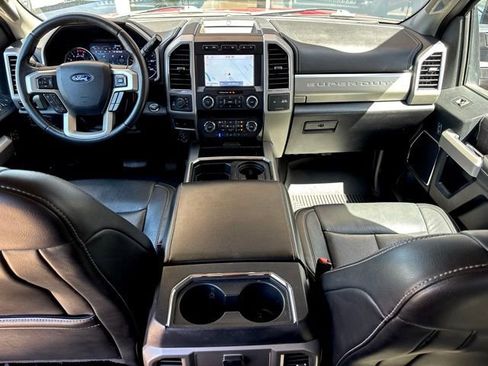 Used 2020 Ford F250 Lariat w/ Lariat Ultimate Package AWD/4WD image 18