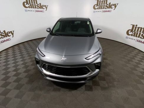 Used 2024 Buick Encore GX Preferred image 3