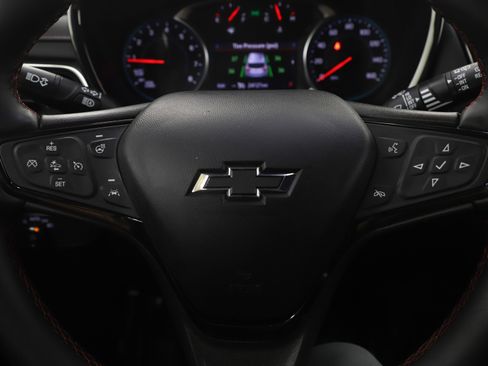 Used 2023 Chevrolet Equinox RS image 26