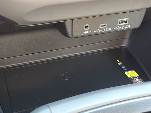 Used 2024 Subaru Crosstrek 2.5i Limited image 26