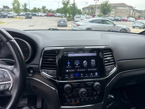 Used 2021 Jeep Grand Cherokee Limited w/ Quick Order Package 28K 80th AWD/4WD image 14