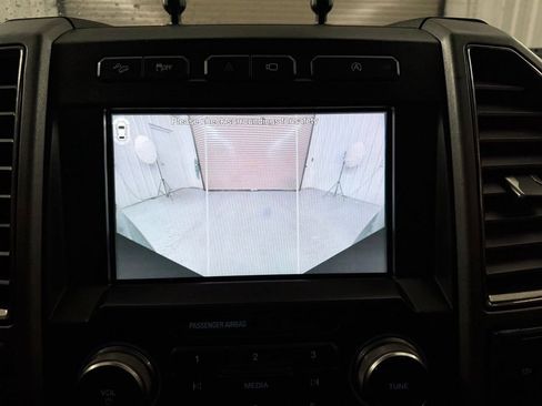 Used 2018 Ford F150 Raptor w/ Equipment Group 802A Luxury AWD/4WD image 17