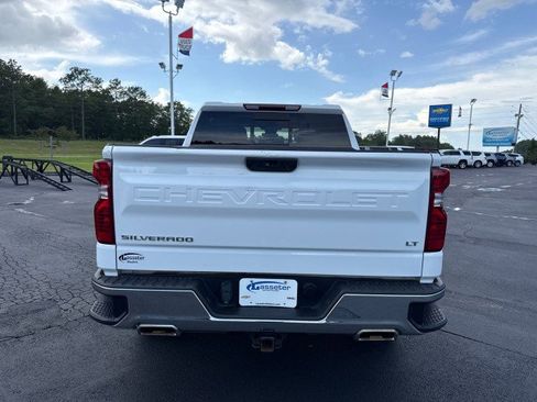 Used 2024 Chevrolet Silverado 1500 LT AWD/4WD image 5