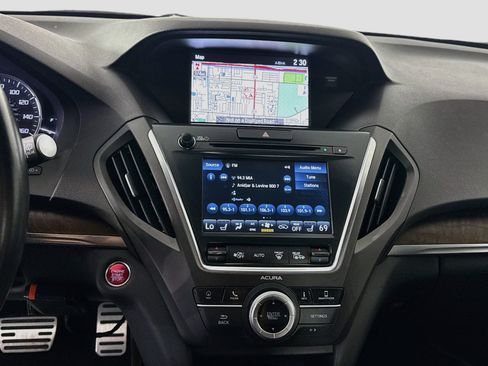 Used 2020 Acura MDX w/ Technology Package AWD/4WD image 18