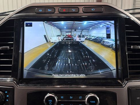 Used 2022 Ford F250 Lariat w/ Lariat Value Package image 43