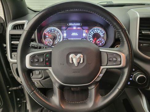 Used 2022 RAM 1500 Big Horn image 3
