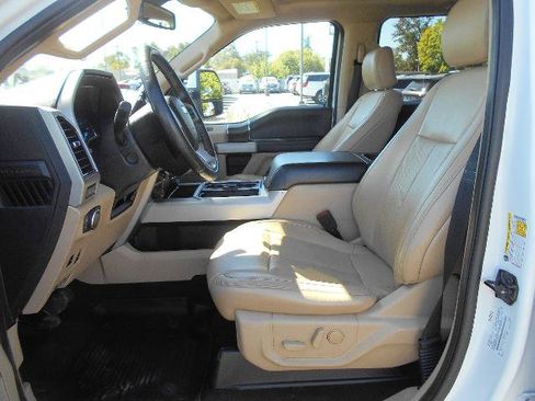 Certified 2020 Ford F250 Lariat w/ Lariat Ultimate Package AWD/4WD image 5