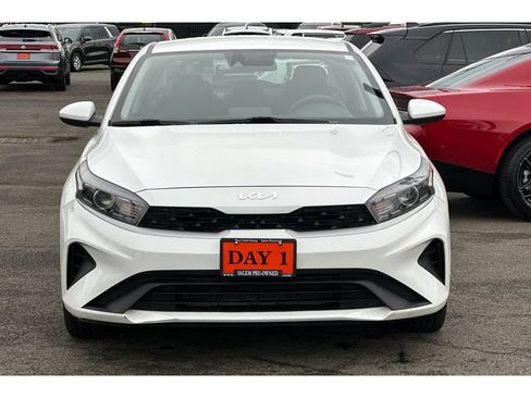 Used 2023 Kia Forte LXS image 11