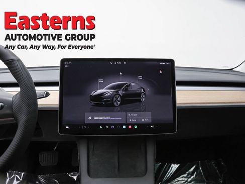 Used 2023 Tesla Model 3 Standard Range RWD image 12