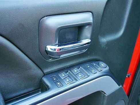 Used 2017 Chevrolet Silverado 1500 LT w/ All Star Edition image 27