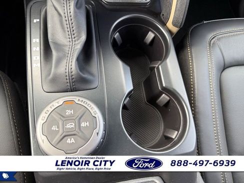 New 2025 Ford Bronco Badlands w/ Sasquatch Package image 28