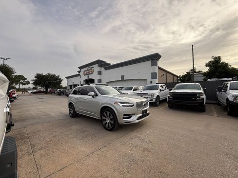 Used 2022 Volvo XC90 T8 Inscription w/ Advanced Package AWD/4WD image 46