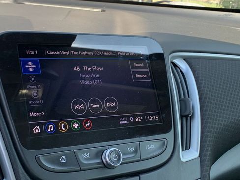 Used 2024 Chevrolet Malibu LT image 21