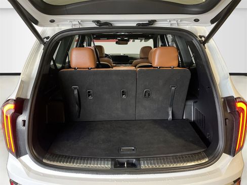 Used 2023 Kia Telluride SX X-Line image 29