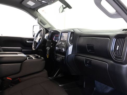 Used 2022 GMC Sierra 3500 Pro w/ Convenience Package RWD image 22