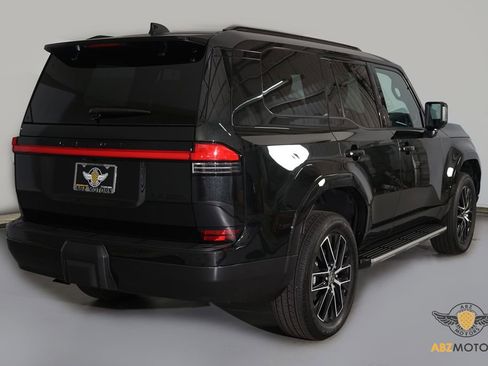 Used 2026 Lexus GX 550 image 6