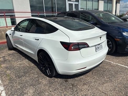 Used 2021 Tesla Model 3 Standard Range Plus RWD image 4