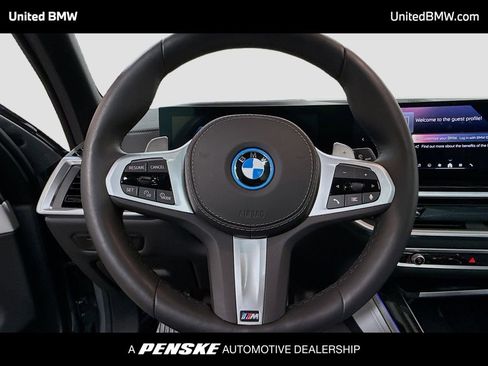 Certified 2026 BMW X5 xDrive50e w/ M Sport Package image 6