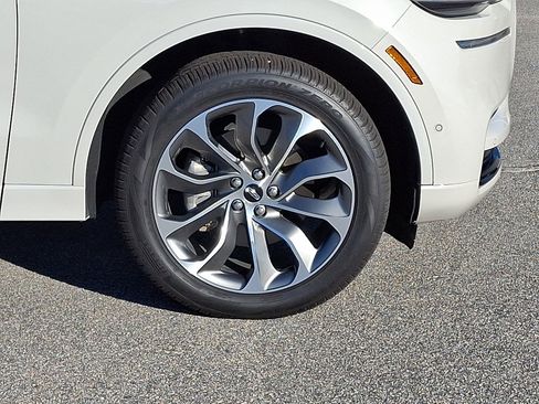 Certified 2023 Lincoln Aviator Grand Touring w/ Elements Package Plus image 8