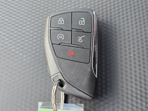 Used 2026 Chevrolet Equinox RS w/ Convenience Package III FWD image 41