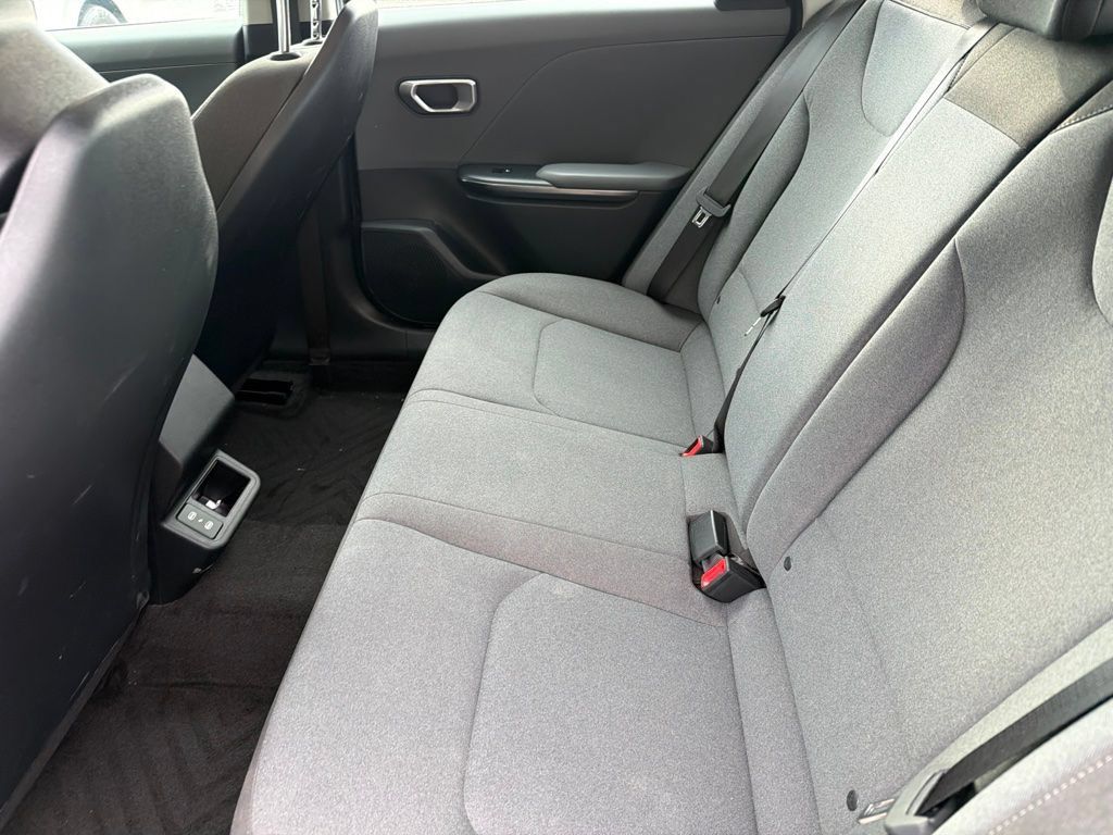Certified 2025 Kia K4 FWD image 22