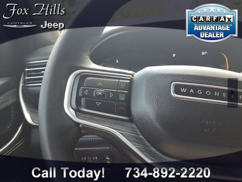Certified 2024 Jeep Wagoneer Series II w/ Flexible Seating Group AWD/4WD image 18