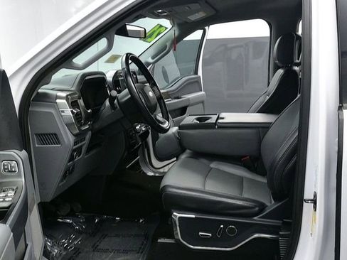 Used 2021 Ford F150 Lariat w/ Equipment Group 501A Mid image 12