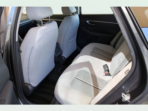 Used 2020 Hyundai Sonata SE image 12