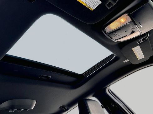 Certified 2025 Dodge Durango GT AWD/4WD image 16
