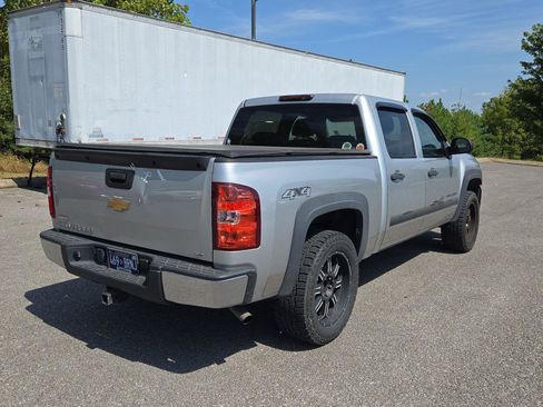 Used 2011 Chevrolet Silverado 1500 LS AWD/4WD image 7