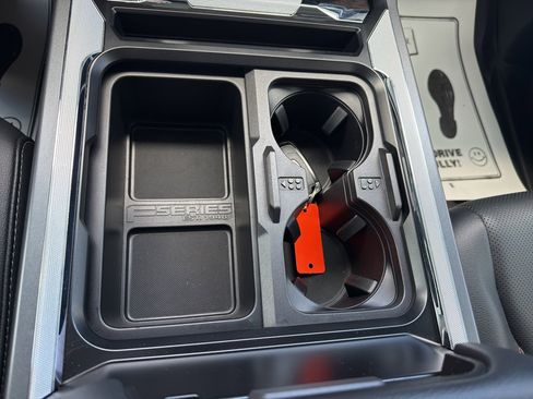 Used 2023 Ford F250 Lariat w/ Sport Appearance Package image 28