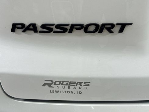 Used 2025 Honda Passport Black Edition image 29