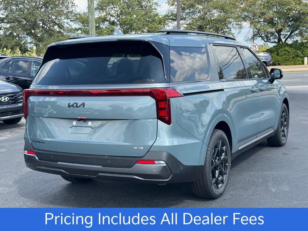 New 2027 Kia Carnival SX FWD image 3