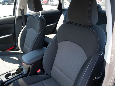 Used 2023 Kia Forte LXS FWD image 11