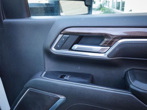 Used 2024 Chevrolet Silverado 2500 LT w/ Convenience Package AWD/4WD image 26