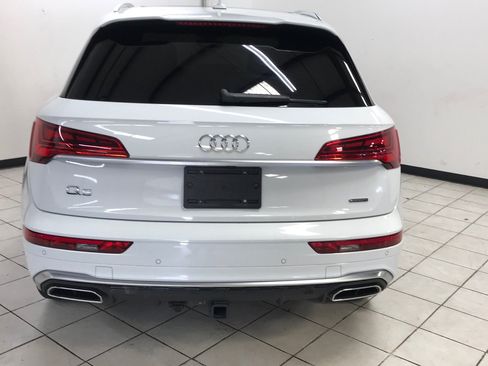 Used 2023 Audi Q5 2.0T Premium Plus w/ Premium Plus Package AWD/4WD image 5