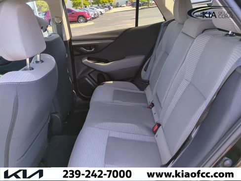 Used 2023 Subaru Outback Premium image 13