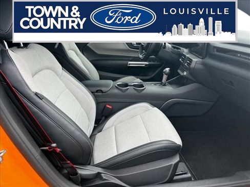 Used 2026 Ford Mustang Convertible w/ Anti-Theft Package RWD image 17
