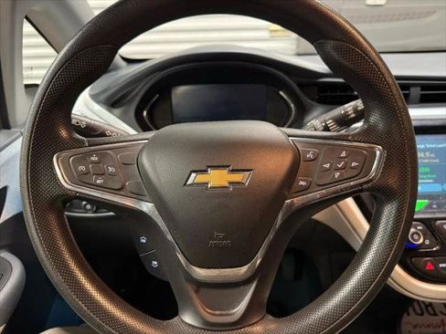 Used 2020 Chevrolet Bolt LT image 14