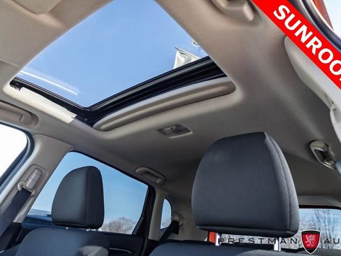 Used 2018 Honda Fit EX image 4