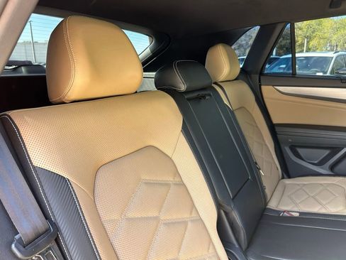 Used 2024 Volkswagen Atlas Cross Sport SE image 51