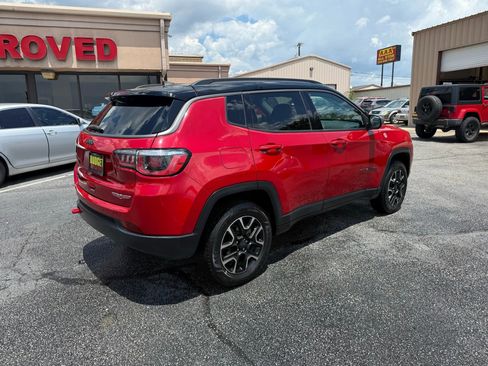 Used 2020 Jeep Compass Trailhawk image 5