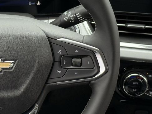 New 2026 Chevrolet Trax LT w/ Driver Confidence Package image 14