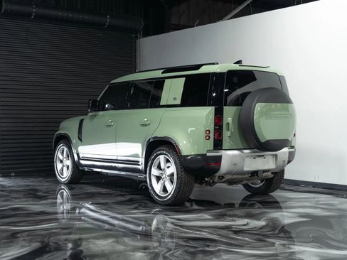Used 2023 Land Rover Defender 110 75th Limited Edition image 12