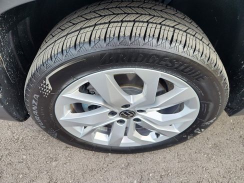 Certified 2023 Volkswagen Taos S w/ Driver Assistance Package image 9