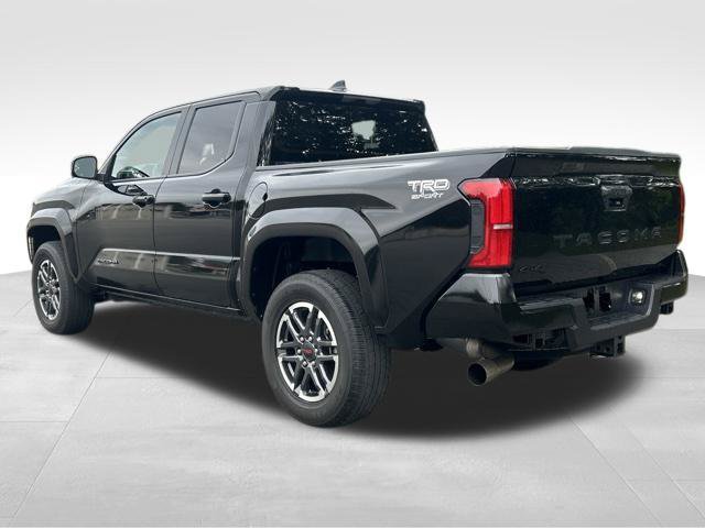 Used 2024 Toyota Tacoma TRD Sport AWD/4WD image 3