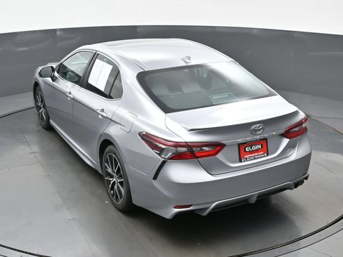 Used 2024 Toyota Camry SE FWD image 38