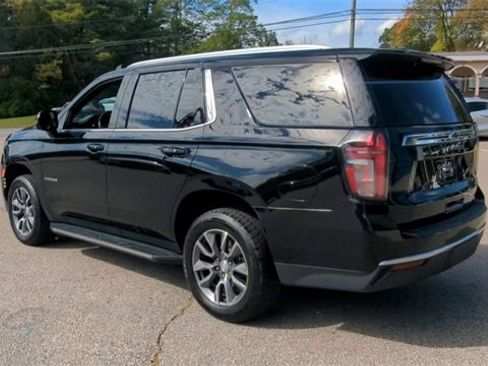 Used 2022 Chevrolet Tahoe LT w/ LT Signature Plus Package image 6