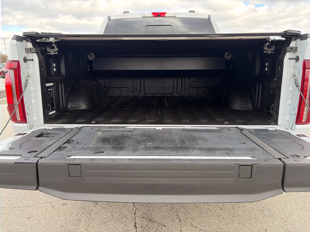 Used 2025 Ford F150 Platinum w/ Equipment Group 702A High AWD/4WD image 14